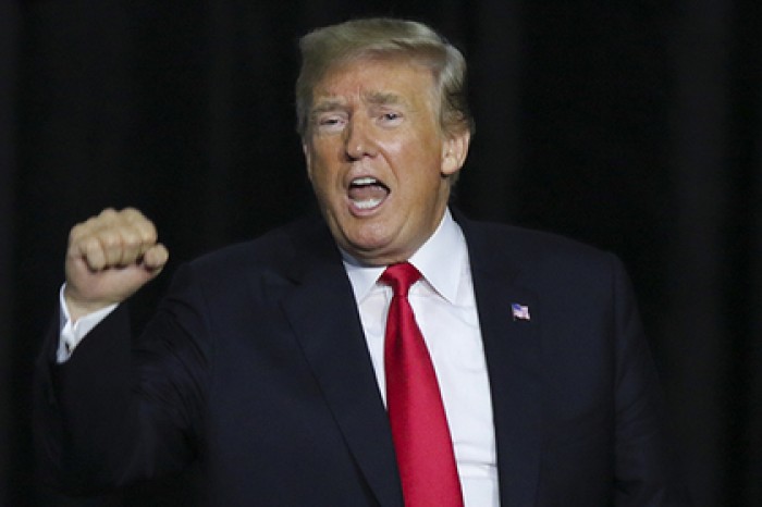 Трамп отчитался об экономической победе над Китаем