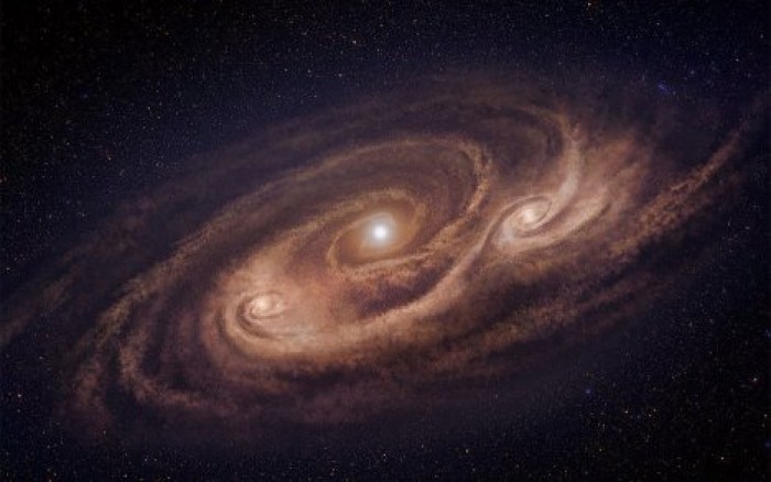 Ученые опубликовали новые фото галактики-монстра