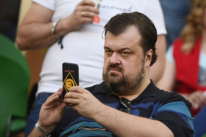 Уткин раскрыл сумму гонорара за один матч на чемпионате мира