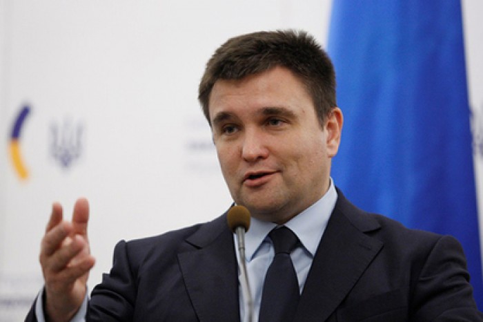 Венгрия подчинилась требованиям Украины