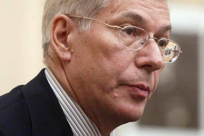 Власти решили карать за плохой прогноз о ценах на бензин