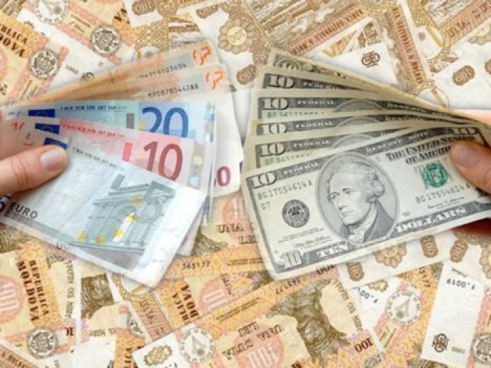 Более чем на 15 % выросли денежные переводы в Молдову