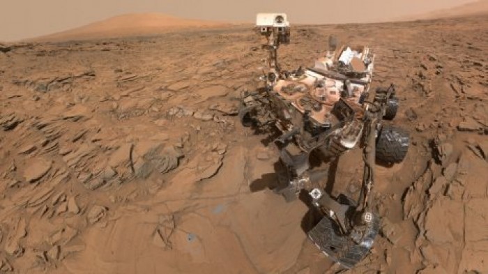 Curiosity прислал первые фотографии после шторма на Марсе
