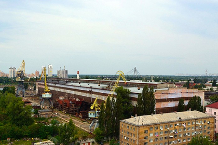 Порошенко продаст завод