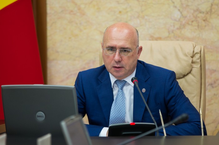 Премьер-министр - руководству таможни: "Не издевайтесь над людьми, чтобы показать свои мускулы или насколько вы сильны"