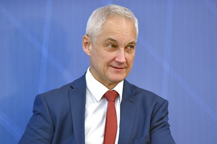 Просивший олигархов поделиться доходами возьмется за цифровую экономику