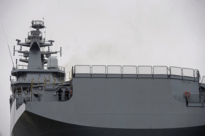 В России оправдались за отказ строить вертолетоносцы