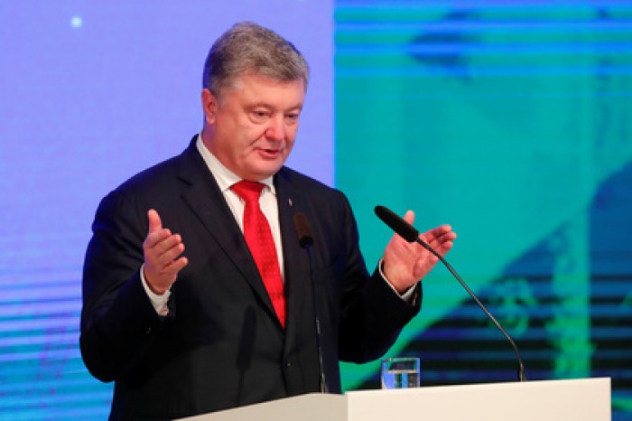 Доходы Порошенко за год выросли в восемь раз