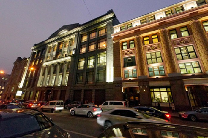 Россия не смогла взять в долг