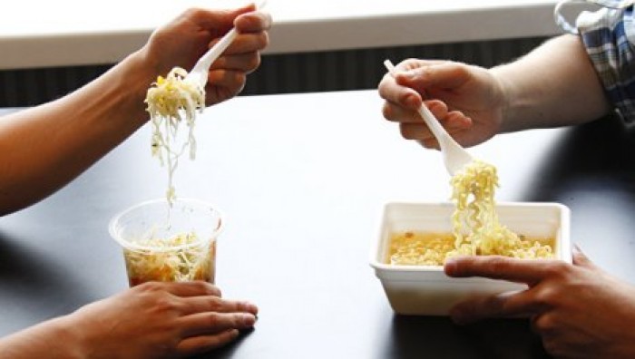 Ученые выяснили, можно ли питаться лапшой быстрого приготовления