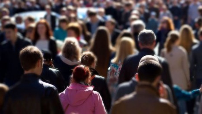 Ученые выяснили, сколько лиц может запомнить человек