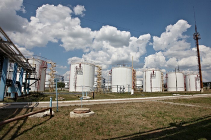 Украина начала запасаться нефтью для чрезвычайных ситуаций