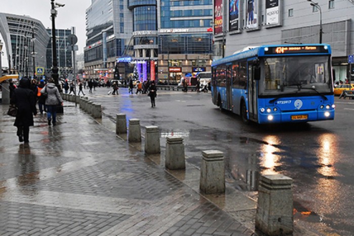 Водитель московского автобуса поссорился с пассажиром и открыл огонь из травмата