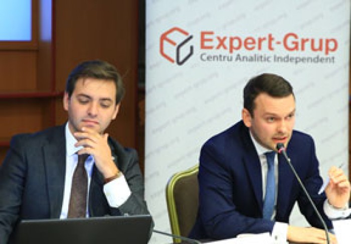 EXPERT-GRUP: DUPĂ PATRU ANI DE LA FRAUDA BANCARĂ, CONTINUĂM SĂ AVEM MAI MULTE ÎNTREBĂRI, DECÂT RĂSPUNSURI