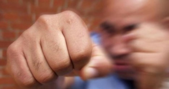 На Буюканах двух дерущихся родственников пришлось разнимать полиции