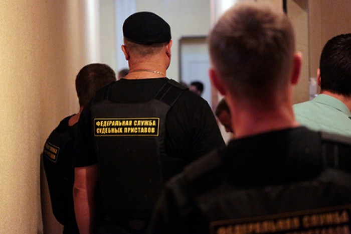 Россияне задолжали триллионы рублей