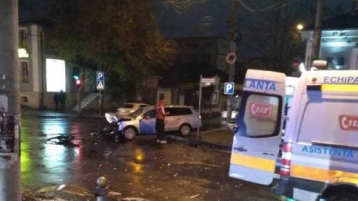 Серьезная авария в центре Кишинева, есть пострадавшие