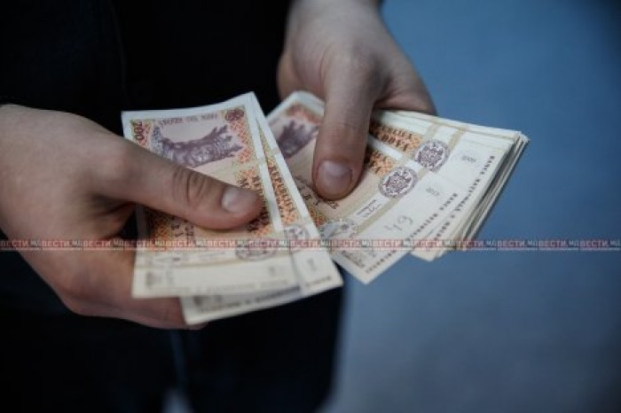 Средняя зарплата в Молдове увиличилась на 12%
