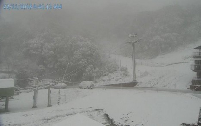 В Австралии за неделю до лета выпал снег