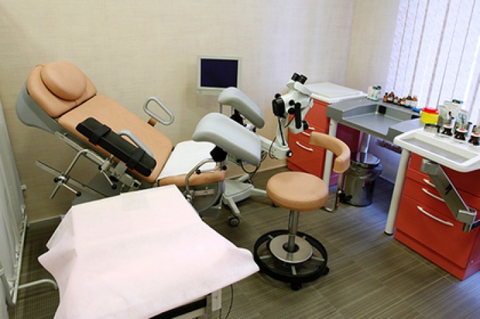 В Москве решили наказать клинику за женское обрезание