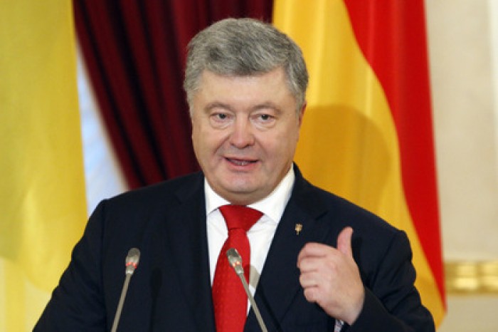 В Порошенко разглядели гонителя церкви