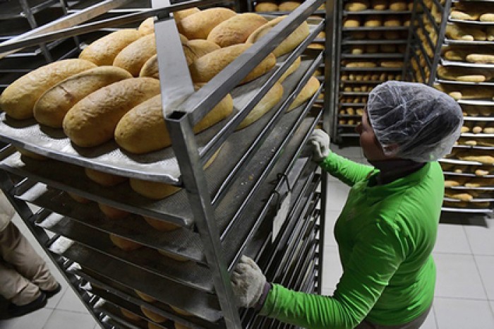 В столице Туркменистана выстроились очереди за хлебом
