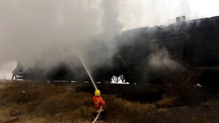 В Унгенах загорелся локомотив товарного поезда