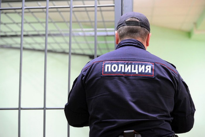 Задумавший госизмену ради жизни в США полицейский покаялся