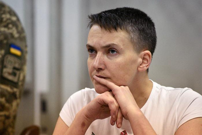 Голодающая Савченко пожаловалась на частичную потерю слуха и зрения