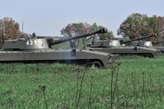 Назван вид находившейся на сошедшем с рельсов поезде военной техники