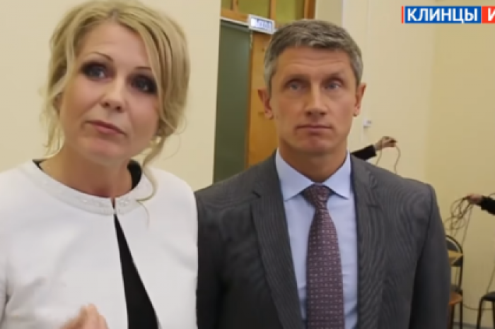 Отправившая в Турцию детей брянских чиновников замглавы администрации уволилась