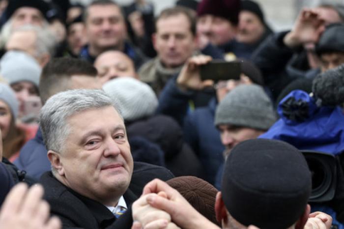 Родственники Порошенко поддержали присоединение Крыма к России