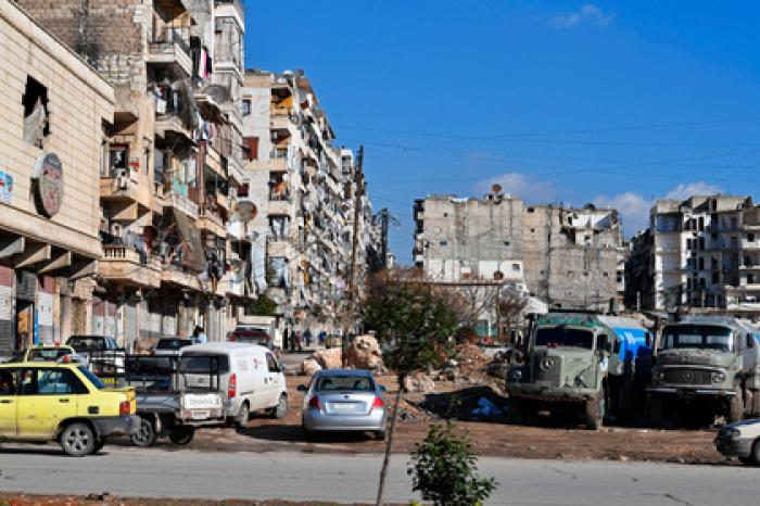 Российские солдаты в Сирии вырядились Дедами Морозами