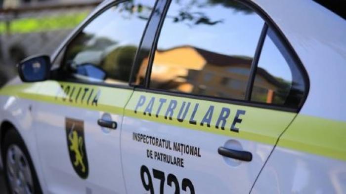 Сверхнаглость: мужчина угнал полицейскую машину у здания инспектората