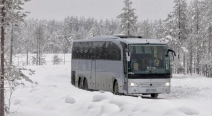 В Казахстане из-за морозов эвакуировали пассажиров автобуса