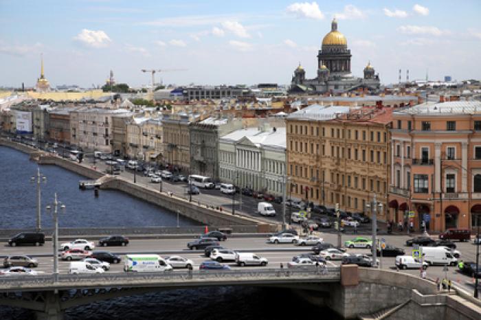 В «Золотом треугольнике» Санкт-Петербурга нашли атипично дешевую квартиру