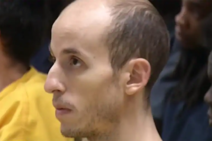 Американец убил семью из-за запрета общаться с любимой порноактрисой