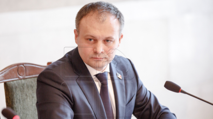 Андриан Канду: Москва активно вмешивается во внутренние дела Кишинева, чтобы держать Молдову под контролем