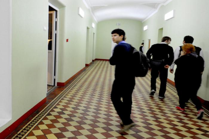 Бандиты провели урок «по понятиям» в российской школе