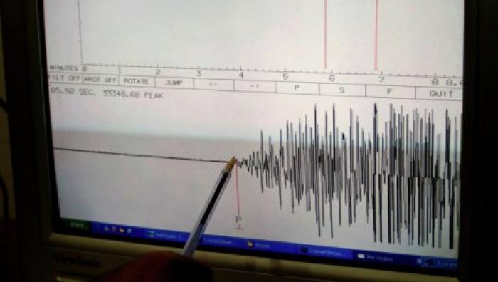 Более 700 человек пострадали в результате землетрясения в Китае