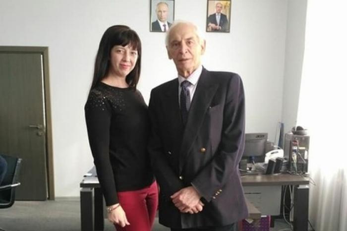 Чиновница назвала завышенными требования учителей получать больше девяти тысяч