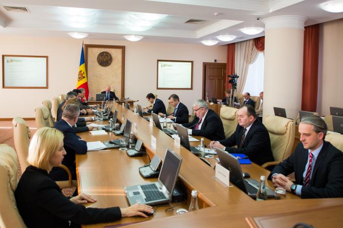 Fondul de Investiții Sociale din Moldova va gestiona proiectele implementate cu suportul României