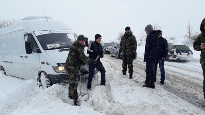 Национальная армия готова подключиться к борьбе со снежной стихией