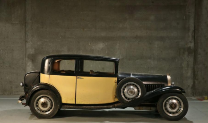 Простоявшие в сарае десятки лет Bugatti продадут на аукционе