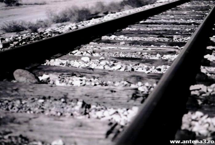 Сбитая товарным поездом женщина скончалась в больнице