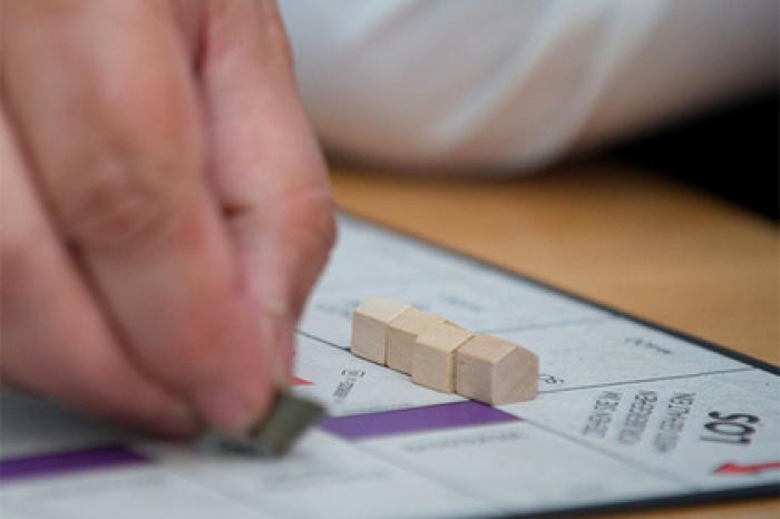 Семейные посиделки с настольной игрой закончились дракой