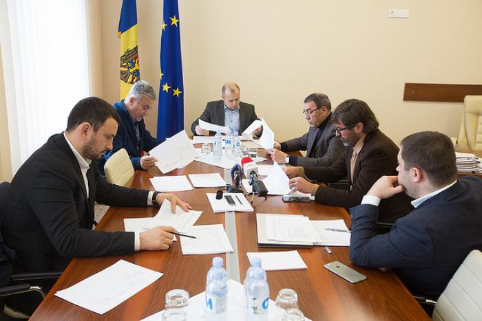 Три кандидата будут бороться за вакантную должность генерального директора Национального агентства по разрешению споров