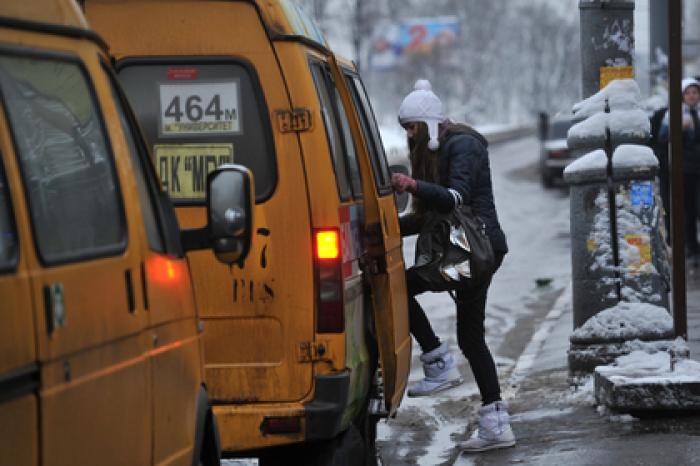 Водителя маршрутки выдворили из России за обучение у террористов