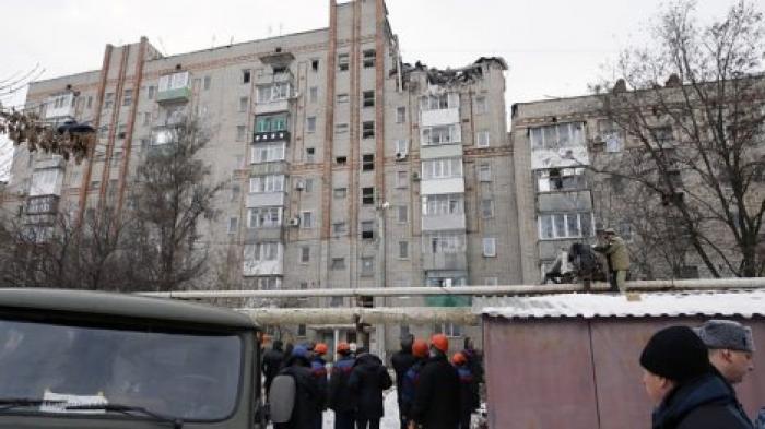 Взрыв в многоэтажке в Ростовской области: под завалами могут быть люди