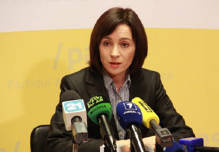 ACUM ACUZĂ PDM DE „RĂZBOI INFORMAŢIONAL” ŞI VA INSISTA PE EXCLUDEREA LUI DIN CURSA ELECTORALĂ